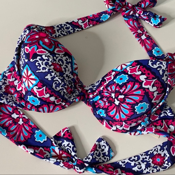 Tommy Bahama Other - Tommy Bahama Bathing Suit Top Halter NEW 34B